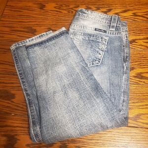 Miss Me boyfriend capri jeans size 27
